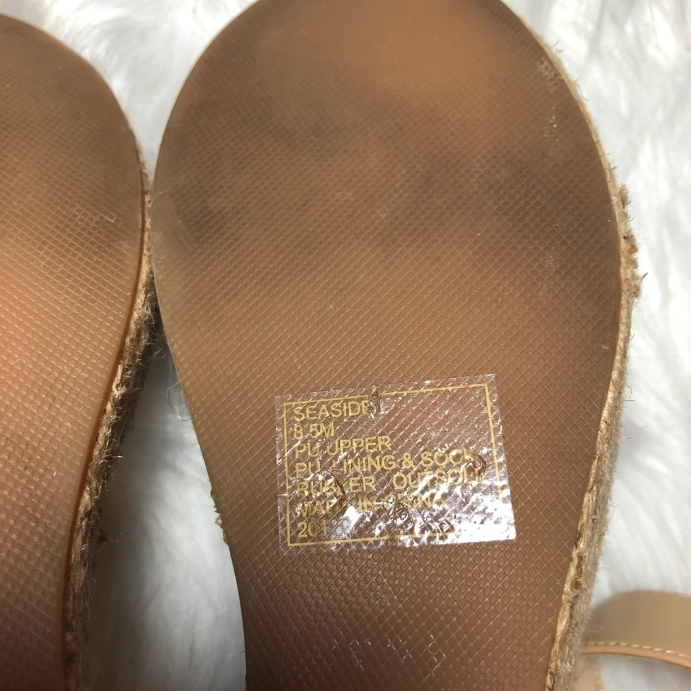 Steve Madden Tan Seaside Wedge Sandals Size 8.5 - Picture 7 of 8